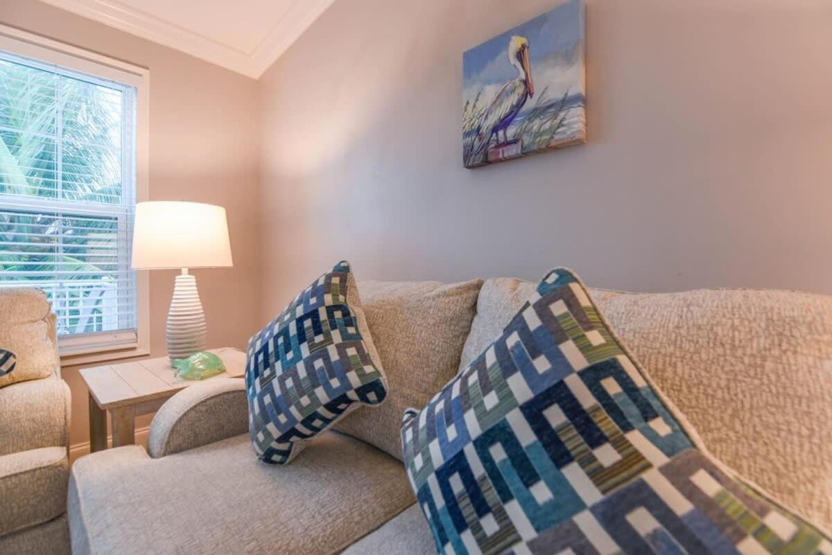 Loggerhead Lagoon - Modern Waterfront Home Pirates Cove Экстерьер фото